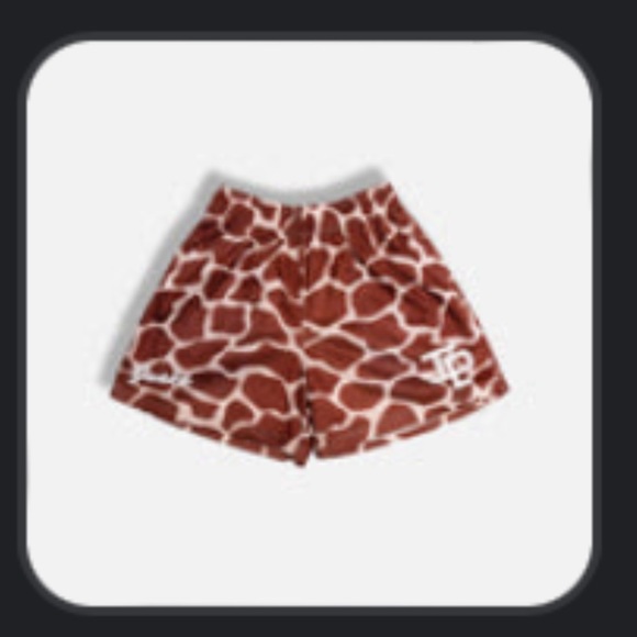BNWT INAKA Giraffe Shorts